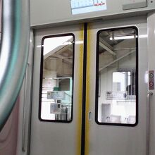 車両は情報モニター付きの今風の新型（黒磯行き）