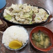 お肉たっぷり、キャベツたっぷり