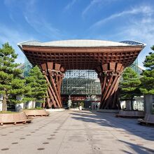 街のオシャレさに同化してます