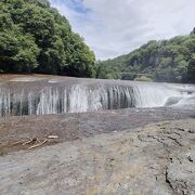 吹割の滝