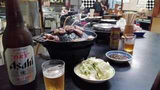 味わい深いのは店内と大将