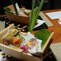懐石料理も新鮮で美味しい。