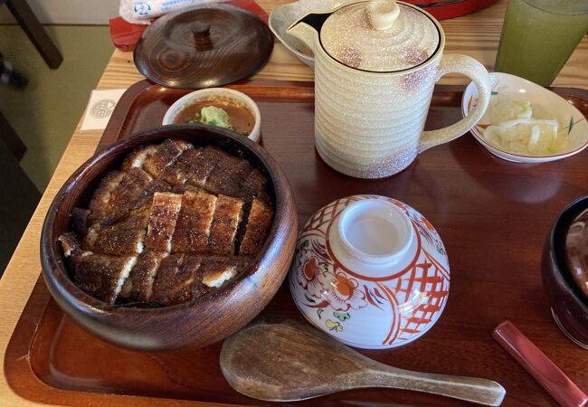 住宅街にある鰻の名店