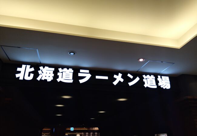 Nvson R9j1f0xm