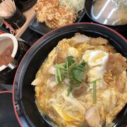 親子丼をいただく…鶏唐揚げも！