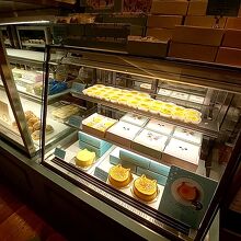 ねこねこチーズケーキ 有明ガーデンシティ店