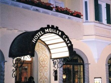 Hotel Müller Café & Wein - Mondholzhotel 写真