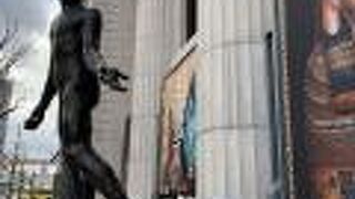 戦後は東京銀行神戸支店としても使われていた建物です。