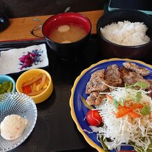 鯨の竜田揚げ定食