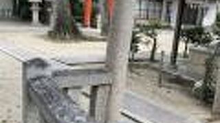 ひっそりとある神社