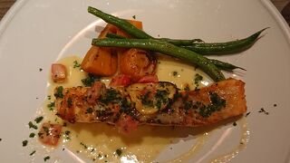 RACINES Boulangerie & Bistro