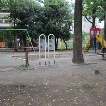 三楽公園遊具