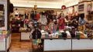 カラフルな色合い