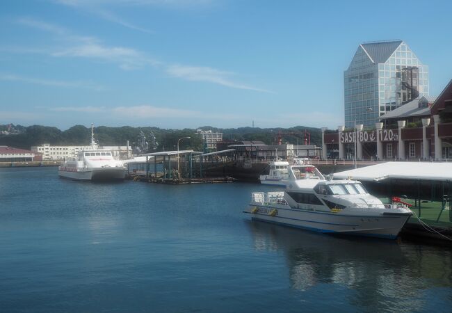 大型フェリーターミナル