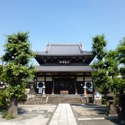 隅田川左岸に位置する黄檗宗寺院