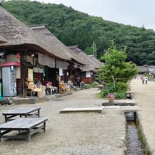 江戸時代からの古い町並みを歩く。
