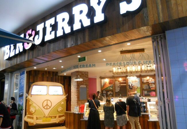 Ben and Jerry's Surfers Paradise