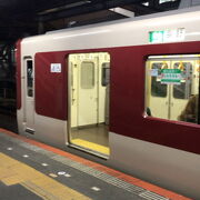 古市駅で南大阪線と接続