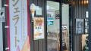 ＴＳＵＭＵＪＩ内のジェラート店