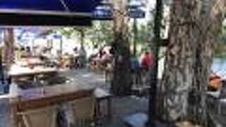 アズマク アパート カフェ