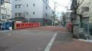 橋の袂にあった旅宿の名前が現在にまで残ります