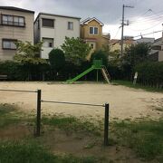 住宅地の小さな公園