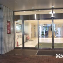 2号間の入り口の一つです。