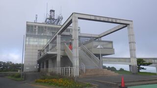 すっきり晴れた日に訪れたい