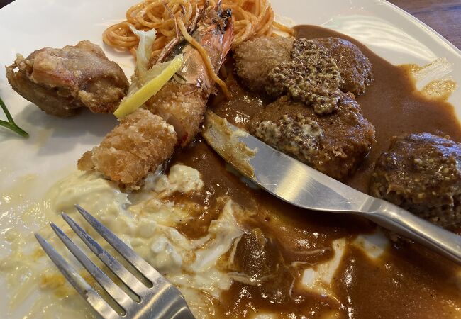 こじゃれた洋食屋