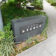 銀座の大通り近く