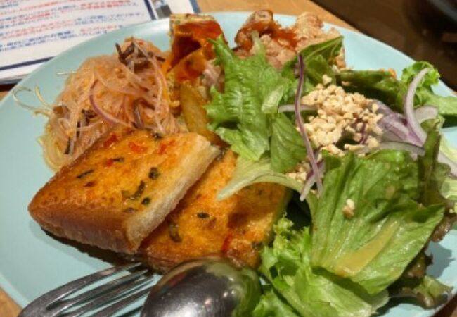 タイ料理ブュッフェ