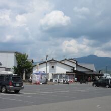 「京奈和道」の高野口ICから程近い場所にある道の駅