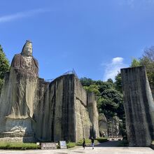 アルゴナスの門