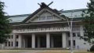 宗教都市の中核