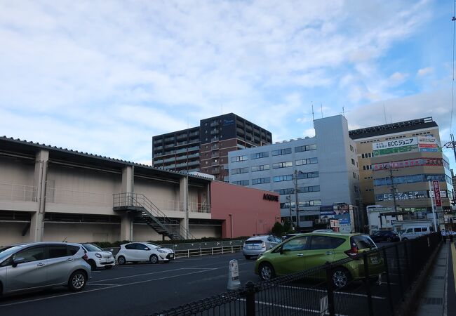 草津駅前の巨大ショッピング施設