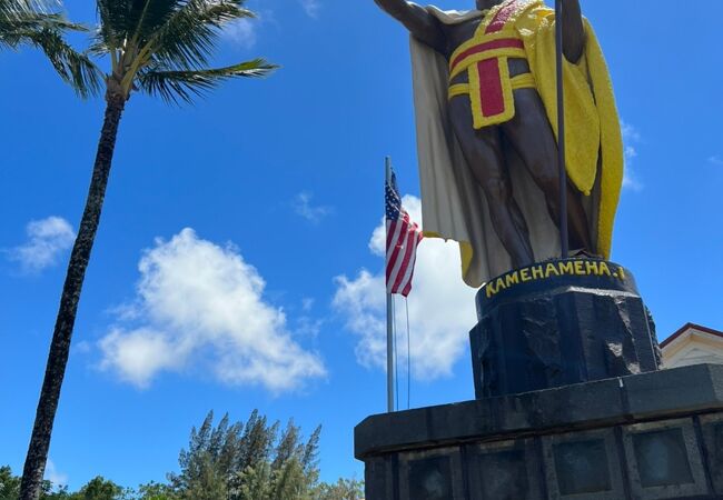 ハワイ島２つ目のカメハメハ大王像を生誕地に近いカパアウで見てきました!!