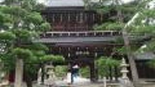 文殊菩薩をご本尊とする歴史あるお寺