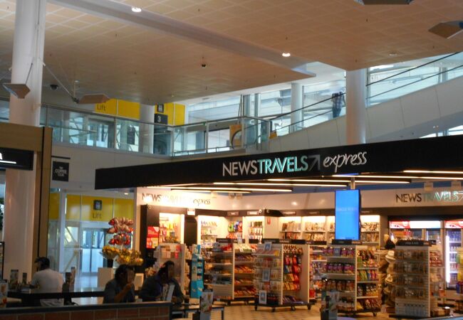 News Travels ブリスベン空港