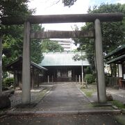 公園内にあります