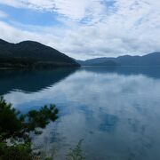 水深日本一　瑠璃色の綺麗な湖でした