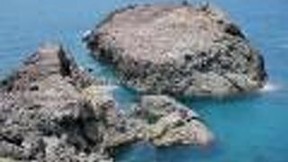 元乃隅神社の鳥居の先に