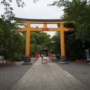 桜の名所としても名高い神社