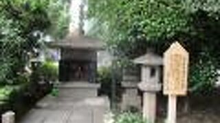 明治座の前にあった