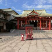 なかなかユニークな神社で、未体験の人はぜひ行った方がいい。