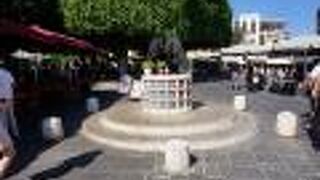 Evreon Martyron Square