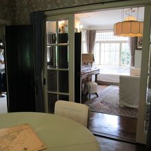 田園調布の家（大川邸）内部