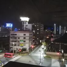 窓からもう一つの東横インが見えます