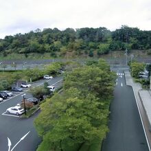 駐車場側の部屋でした