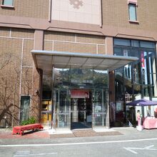 井筒八ッ橋本舗 追分店