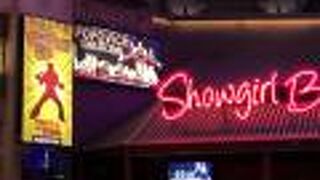 グレゴリーポポビッチのコメディ ペット シアター